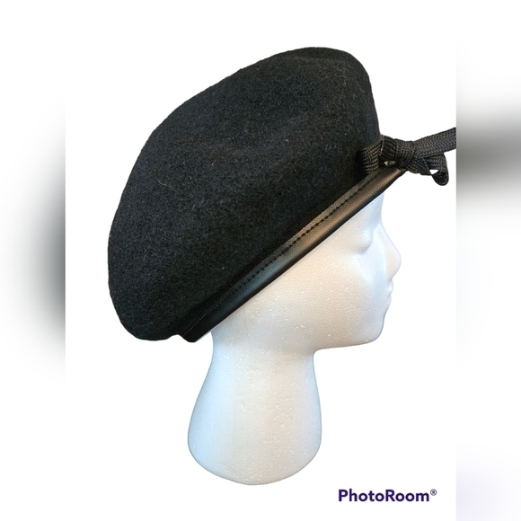 LAST CHANCE. VINTAGE Fisherman Beret hat 100% wool. - Picture 1 of 8